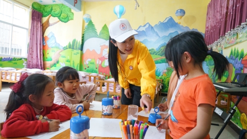 3月12日侨青携手共筑梦志愿者活动 (10)