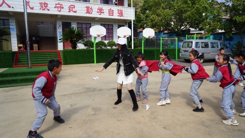 3月12日侨青携手共筑梦志愿者活动 (21)