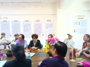 五华侨联传达学习贯彻省十一次侨代会精神